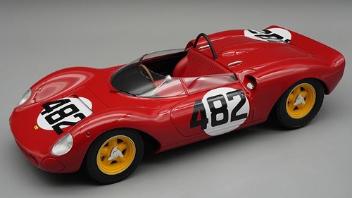 Modellino auto scala 18 - auto, 1:18