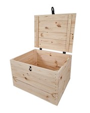 Scatole di legno con