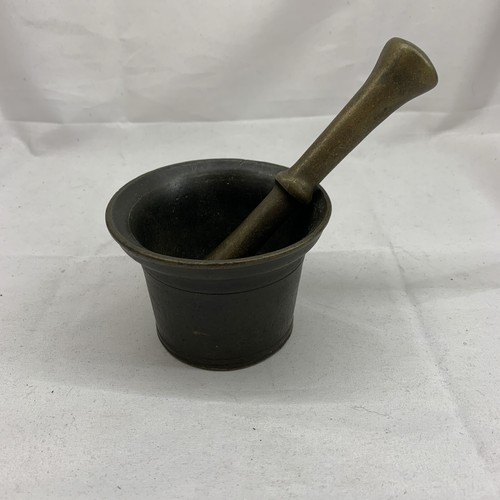 Piccolo mortaio ottone - mortaio, bronzo