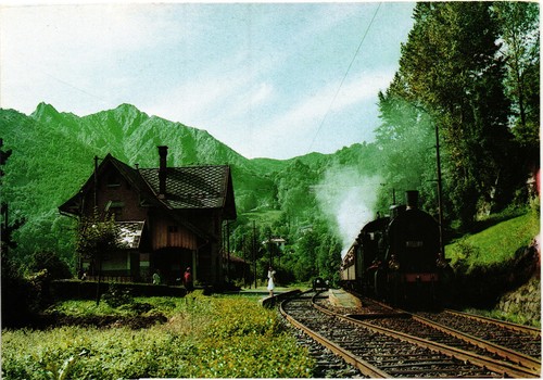 Treno locomotiva linea - locomotiva,