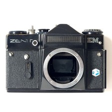 Zenit EM USSR fotocamera classica Cosina distribuzione timbro dogana italiano