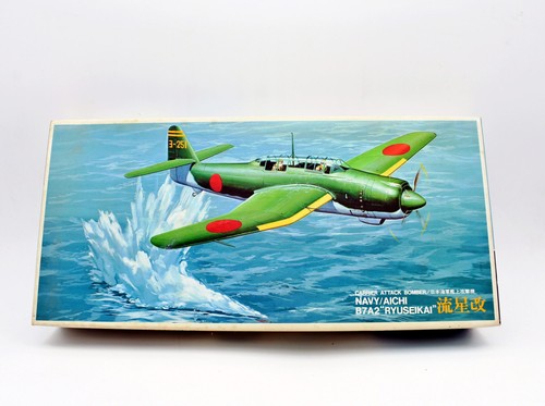 Modellino model kit montaggio