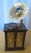 Grammofono antico vintage