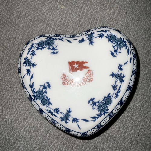 Rms titanic trinket - dish, heart
