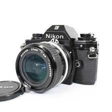 Nikon EM fotocamera pellicola