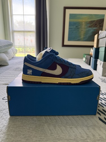 Nike dunk low on - low, it'