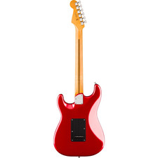 Chitarra elettrica Fender Stratocaster con pickup HSS e tremolo 2 mesi di vita