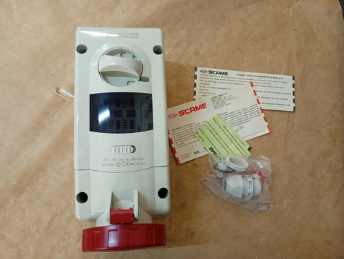 Presa scame 380 - volt, 32