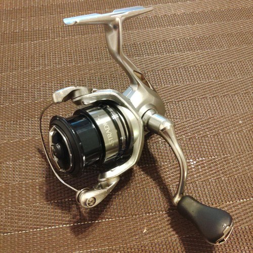 Shimano stradic c2000shg l - 19,