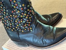 EPC Jeffrey Campbell