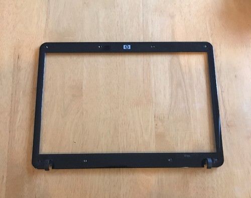 Cornice schermo plastica