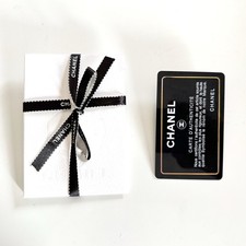Petite pochette, étui carton