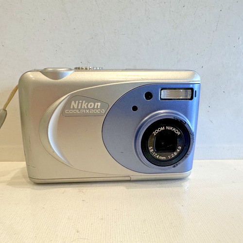 Nikon coolpix 2000 0 - coolpix,