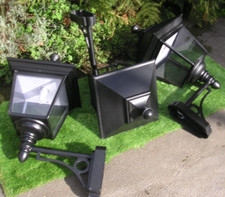 Lampada da parete strada