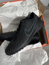 Nike Tiempo Legend 10 Club TF
