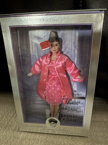 Vintage audrey hepburn barbie - audrey,