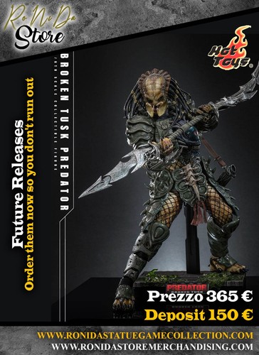 Preorder hot toys - toys, broken