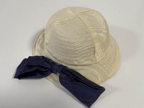 Cappello abbigliamento
