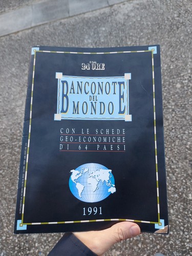 Banconote dal mondo opera