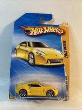 Hot Wheels 2010 New Models Nissan 370Z Yellow