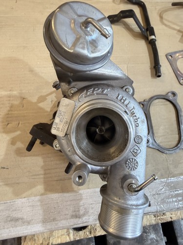 Turbocompressore grande punto - grande,