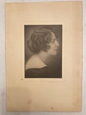 Coppia Fotografie al Carbone 1920–1924 – Margherita Di Lalancy (Doris Gerig)