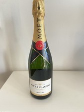 CHAMPAGNE MOET & CHANDON BRUT