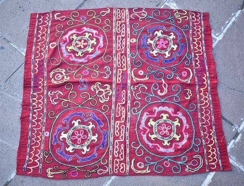 Antica copertina uzbeka suzani - antica,