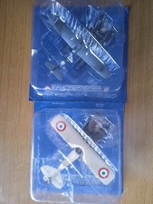 Lotto Di Numero  Due Aerei Dipindi Italiani Aeronautica Militare 