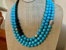 Collana a tre fili turchese