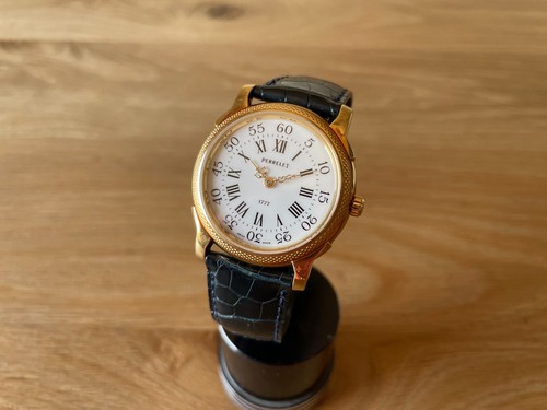 Perrelet classic wrist - classic,