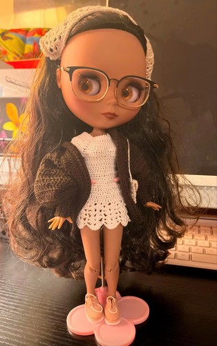 Dark skin blythe - skin,