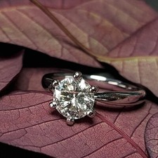 Anello di fidanzamento con