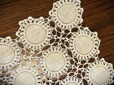 Tovaglia vintage all'uncinetto