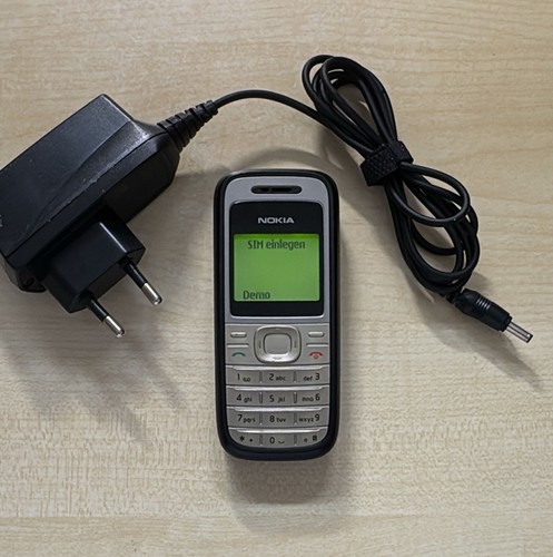 Nokia 1200 testato funzionante