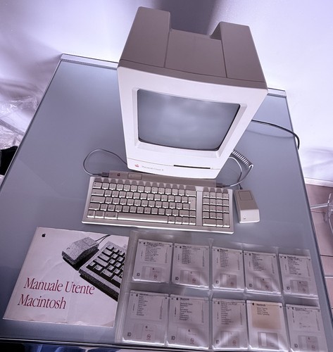 Apple macintosh classic - macintosh, ii