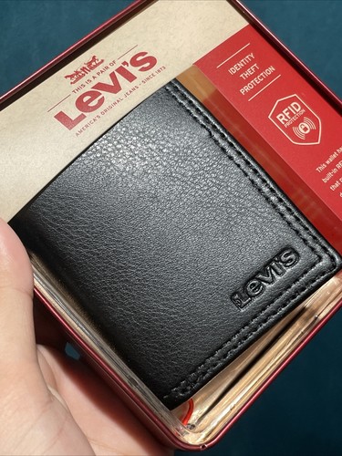 Levis leather wallet - levis,