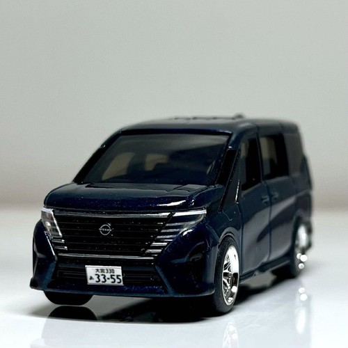 Auto miniatura non aperta - in,