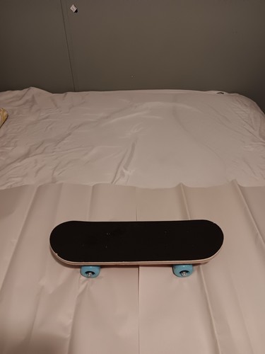 Pre owned skateboard - owned,