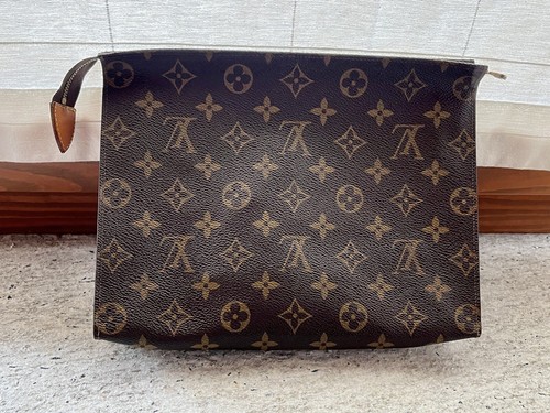 Louis vuitton toilette - louis,