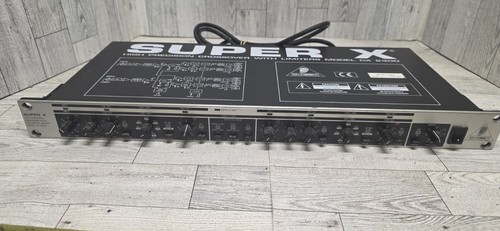 Behringer super 2300 - x, cx