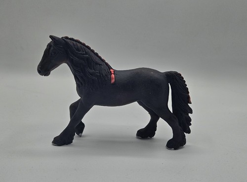 Cavallo frisone mare figura - cavallo,