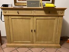 Madia moderna , di rappresentanza