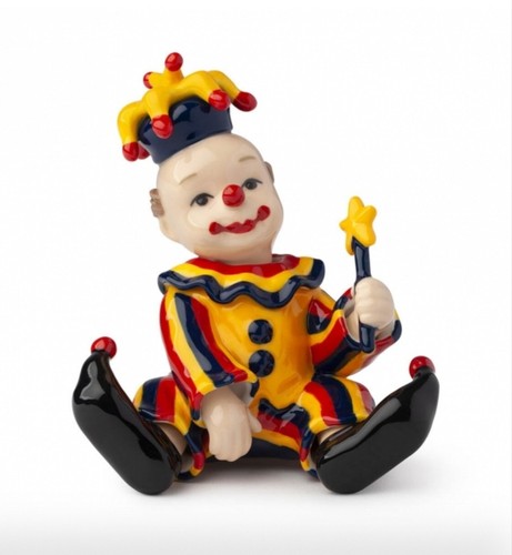 Royal class clown seduto - class,