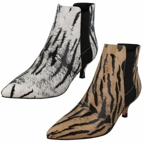 Donna spot gattino - donna, tacco