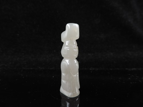 Ciondolo figura giadeite