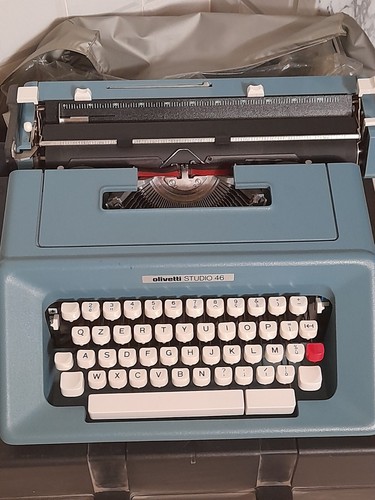 Macchina scrivere olivetti - da,