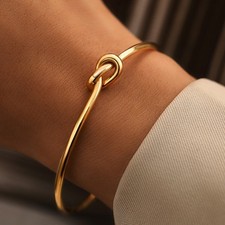 Sofisticato bracciale in oro