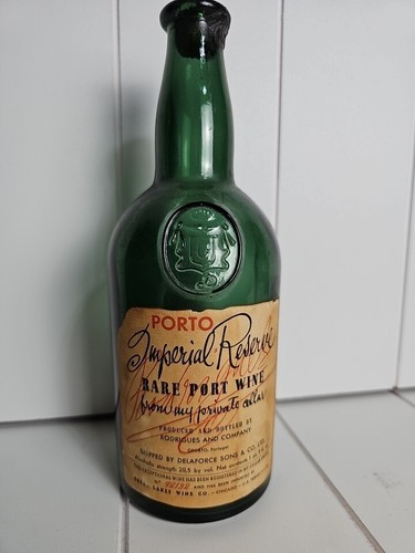 Bottiglia vino porto - di,