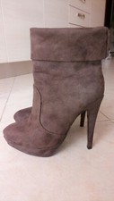 SCARPE DONNA STIVALETTO SCAMOSCIATO TACCO 12cm. USATE SOLO 2 VOLTE.MORBIDE.n.37